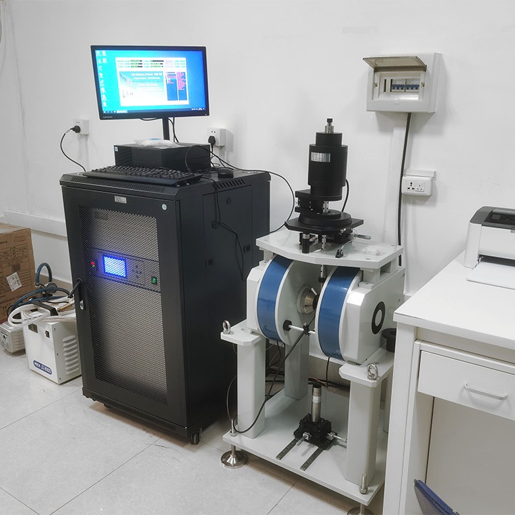 DXV-100 laboratory VSM DXV-100 laboratory VSM